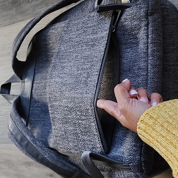 Functional Travel Gray Backpack - Picture 9 of 16